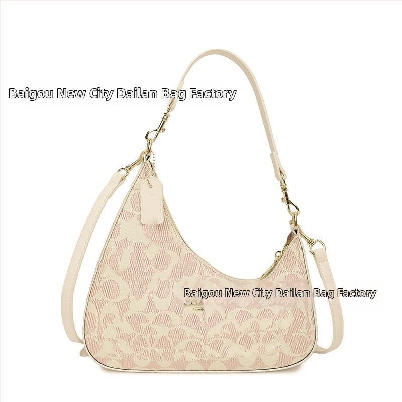 PU materiálom crossbody taška, vodorovný štvorcový tvar, zipsové otvorenie, laminovaný vnútorný priestor, zimná 2025 vydanie