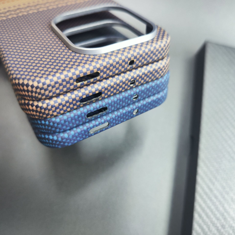 Husă pentru OnePlus 15 – fibră aramidă, presare la cald, prindere magnetică, protecție anti-cădere