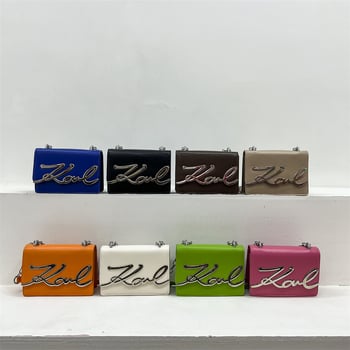 Női PU crossbody táska betűk dizájnnal, négyszögletes forma, kapcsos zárás, belső szintetikus bőrbélés, egypántos