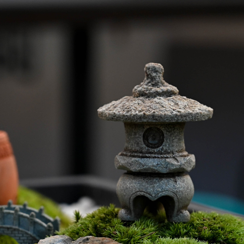 Kineskog stila mikro pejzažni kameni lanterna vrtna dekoracija, stijenoviti kraj s vodnim pogledom, bonsai i mali kameni paviljon (Materijal: smola; Stil: pastoralni; Kategorija: smolni rukotvorine)