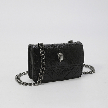 Női crossbody táska lánccal, mini négyszögletes, fedéllel, PU anyag, mágneses zár, belső syntetikus bőr, horizontális forma