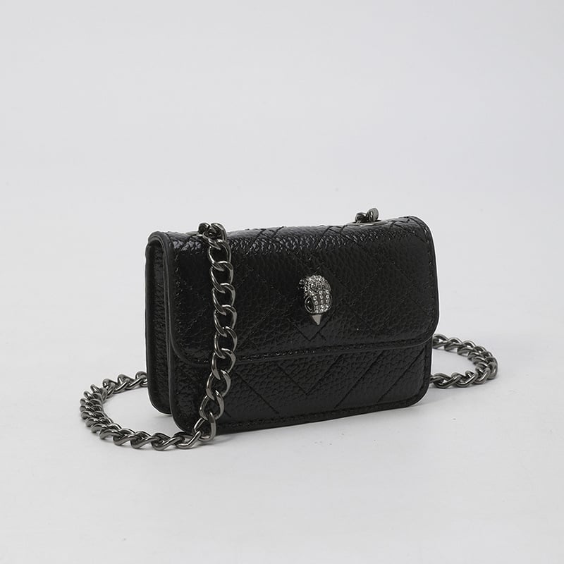 Női crossbody táska lánccal, mini négyszögletes, fedéllel, PU anyag, mágneses zár, belső syntetikus bőr, horizontális forma