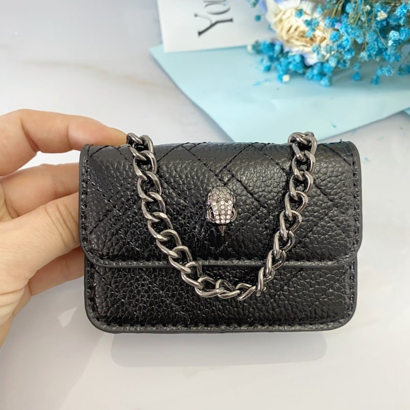 Női crossbody táska lánccal, mini négyszögletes, fedéllel, PU anyag, mágneses zár, belső syntetikus bőr, horizontális forma