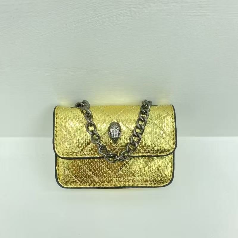 Női crossbody táska lánccal, mini négyszögletes, fedéllel, PU anyag, mágneses zár, belső syntetikus bőr, horizontális forma