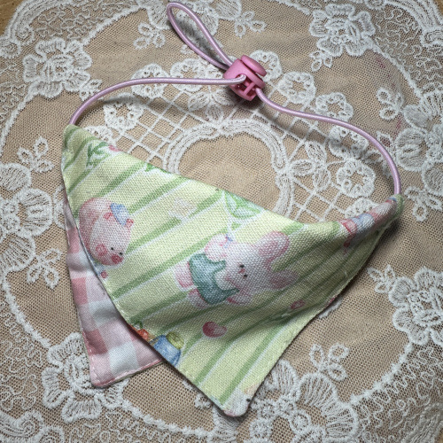 Кучешки триъгълен шал и кърпа за слюнка за домашни любимци — памук-полиестер, универсален за всички породи, подходящ за всички сезони, частна марка