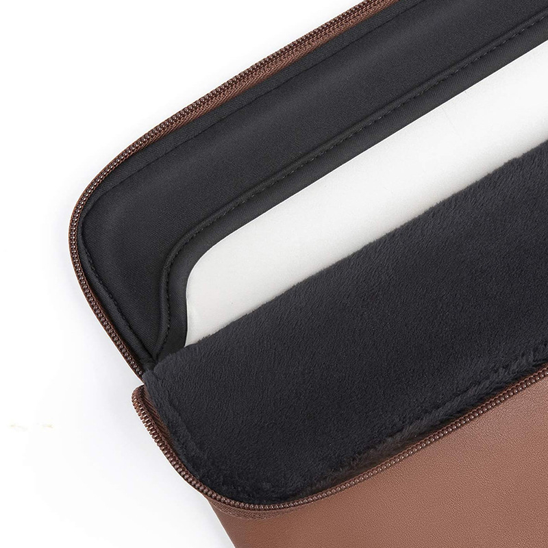 Калъф за MacBook Air M4 от VIKVIT – PU външна обивка, полиестерна подплата, градска простота, пролет 2025