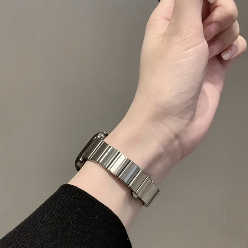 Метален каиш за Apple Watch за S10 и iWatch9 – минималистичен стил, катарама, персонализирани размери на интерфейса