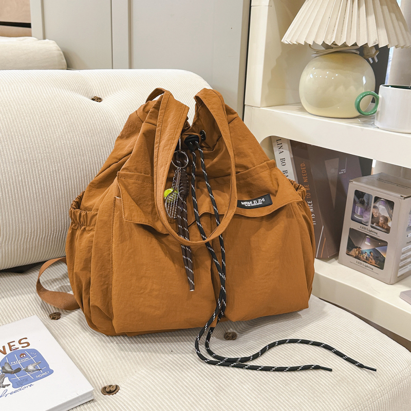 Mrmi Σακίδιο από νάιλον σε ιαπωνικό στυλ, με Μεγάλη Χωρητικότητα, Διαπνέον και Ελαφρύ, Σχέδιο κορδονιού-κουβά, Ρυθμιζόμενοι ιμάντες με αερόσφυξη, Για γυναίκες