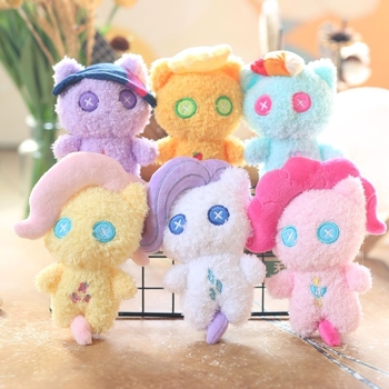 Κούκλα λούτρινο άλογο με μπρελόκ — υπερ-μαλακό κοντό λούτρινο ύφασμα, γέμισμα PP βαμβάκι, μάρκα Praying bear