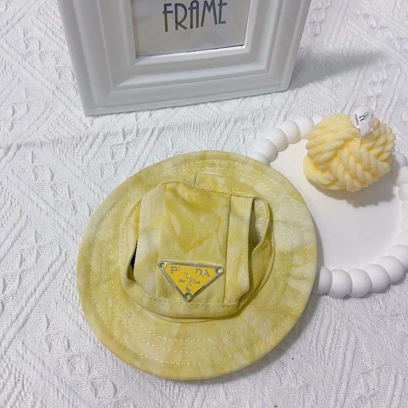 Kutyas napkalap monokróm mintával, pamut twill anyagból, tie-dye feldolgozással, négy évszakra megfelelő.