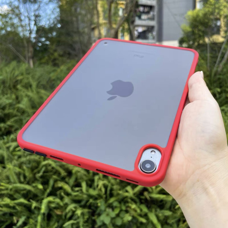 Szilikon védőtok tabletához - átlátszó, könnyű, matt felület, hőelvezetés és ütésállóság; kompatibil Apple, Samsung, OPPO, Xiaomi