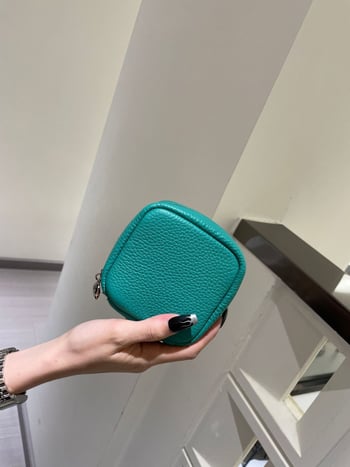 Geantă crossbody din piele de vită din primul strat, cu fermoar, buzunar pentru ID, căptușeală din pânză, curea