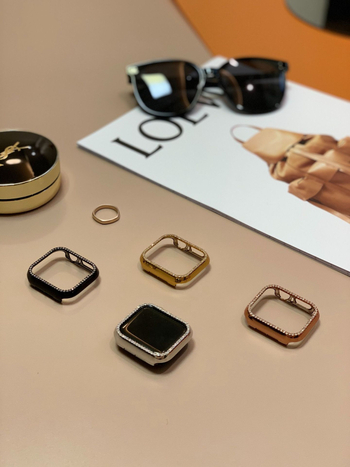 Ochranný kryt pre Apple Watch s diamantovou vložkou v jedinom prsteni, kompatibilný so sérami 1–7 | Brand: Wipers; Material: Other