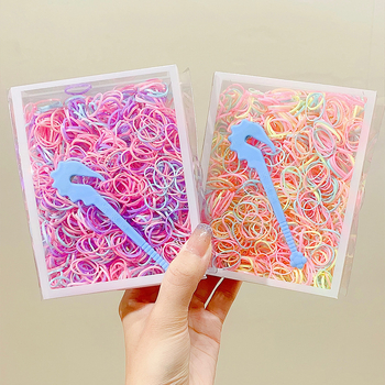 Kutyák hajdísze – kis gyanta hajgumi, lazító stílus (anyag: gyanta; stílus: lazító; eredet: más; márka: más)