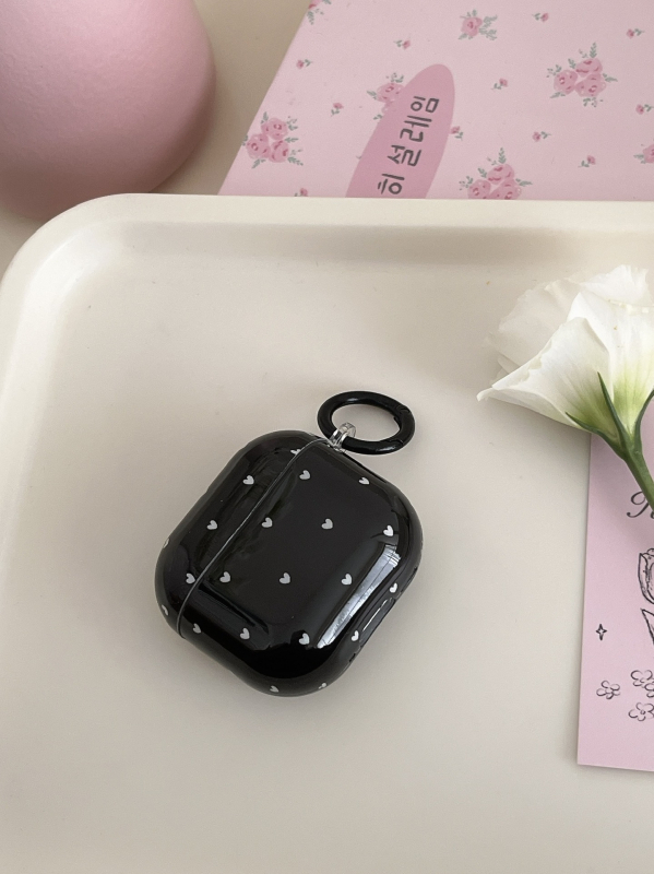 Защитен TPU кейс за AirPods 4, AirPods Pro 2 и AirPods 3 — мек корпус, карикатурен стил, термотрансфер, дизайн полка-дот сърце