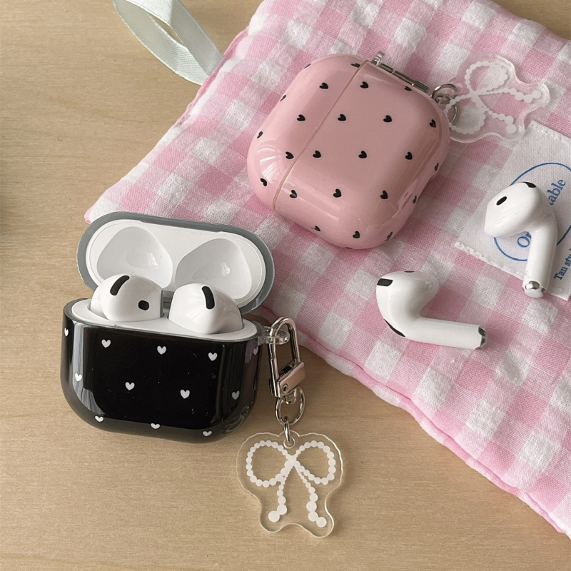 Защитен TPU кейс за AirPods 4, AirPods Pro 2 и AirPods 3 — мек корпус, карикатурен стил, термотрансфер, дизайн полка-дот сърце