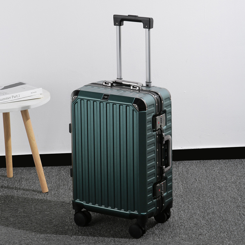 Kofer s aluminijskim okvirom, velik kapacitet, tiši okretni kotači, kofer za putovanje s TSA kombinacijskom bravom, višenamjenski