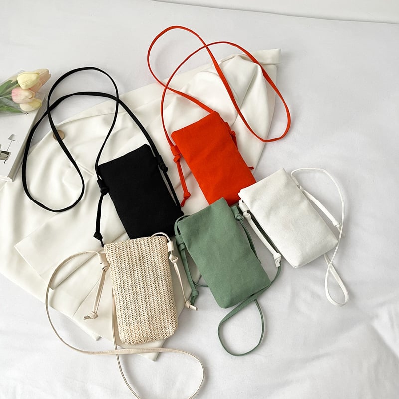 Ženska platnena crossbody torba, korejsko-japanski stil, vertikalni kvadratni oblik, magnetsko zatvaranje, džep za telefon, poliester podstava