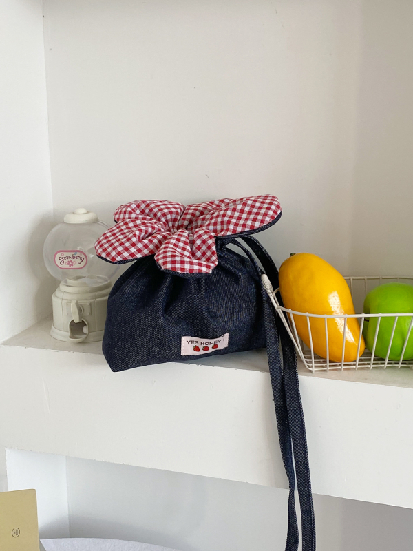 Geantă crossbody din pânză, închidere cu șnur, formă orizontală pătrată, curea de umăr simplă, pentru utilizare zilnică