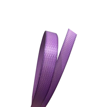 PP iepakošanas lente, biezums 0.6, izturība pret vilkmi 50 kg, modelis 1106, rokām adīšanai