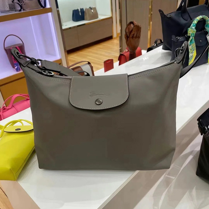Geantă Tote din piele naturală, unisex, cu fermoar, buzunar interior pentru telefon și compartiment pentru laptop, formă orizontală pătrată