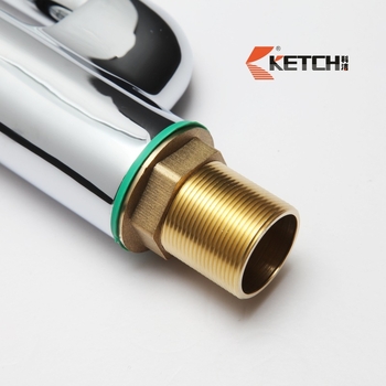 Кухненски смесител за мивка с единичен лост, меден корпус, термостатичен контрол, резбово монтиране, работна температура 0–65°C