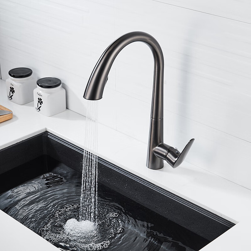 Кухненски издърпващ се смесител, меден, модел H2203, смесител с издърпване, гореща и студена вода, 5–80°C, номинално налягане 0,8 MPa