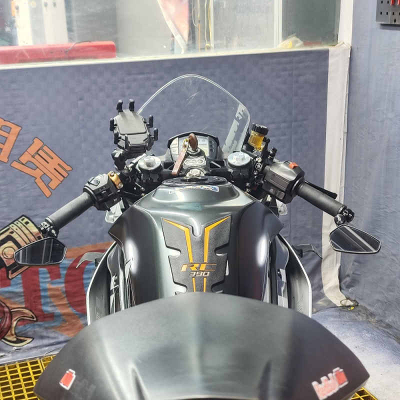 Kormánytükör – négyszögletes, alumíniumötvözet, univerzális használat, rögzítés pozitív fogazással, erős szeizmikus ellenállás