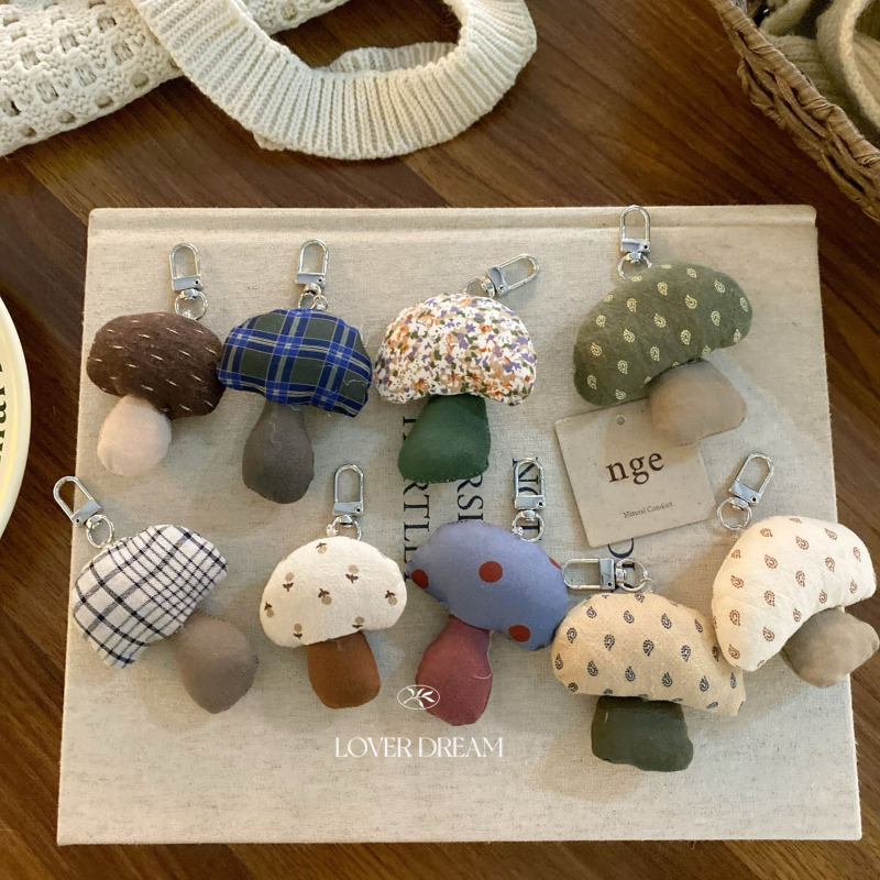 Breloc de chei metal, în stil coreean, cu model plante și flori, brand LOVER DREAM, iarna 2024