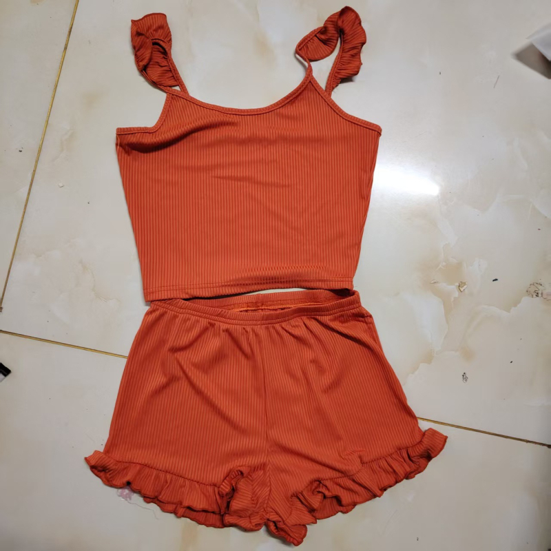 Sieviešu pidžamu komplekts - Ribota audums, Mežģīņu šorti ar siksām, Bez piedurknēm, Apaļa kakla izgriezums, Elpojošs, Piemērots ārējai nēsāšanai