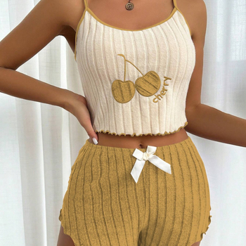 Izšūts pūkains divu gabalu pidžamas komplekts ar bez piedurknēm topu un šortiem