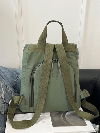 Unisex nylon ruksak, kapacitet 20–35 L, podstava od poliestera, naramenica s zračnim jastučićem