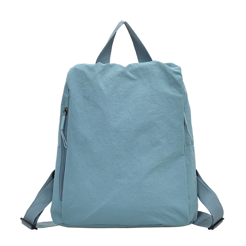 Unisex nylon ruksak, kapacitet 20–35 L, podstava od poliestera, naramenica s zračnim jastučićem