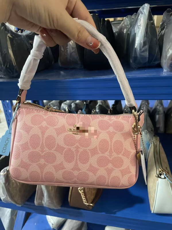 Valódi bőr keresztpántos táska cipzárral, belső zseb telefon számára, első réteg marhabőr, dupla vállpánt