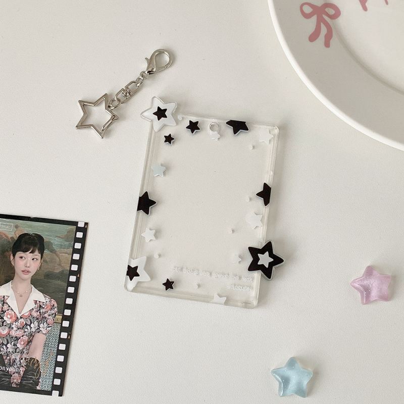 Átlátszó akril kártyatartó ID fotókhoz – HISOCUTE, uniszex, geometriai minta, ifjúsági campus stílus, kártyatároló funkció (Anyag: akril; Minta: geometriai; Nem: uniszex; Márka: HISOCUTE; Stílus: ifjúsági campus)