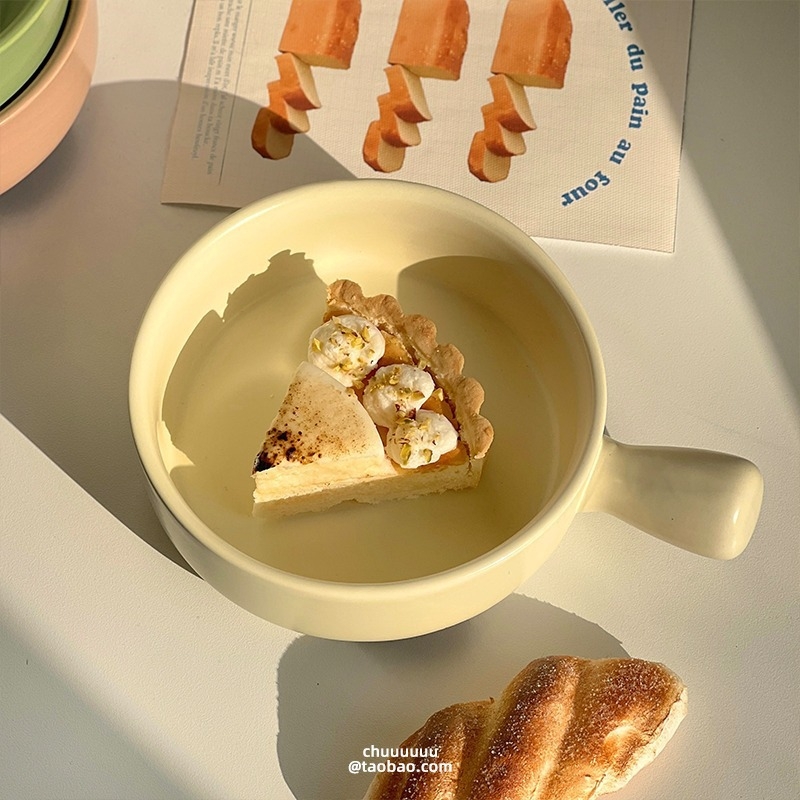 Vas ceramic cu mâner pentru supe și tăiței, formă rotundă, finisaj subglazurat, compatibil cu microunde, posibilitatea personalizării cu logo