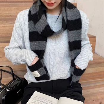 Șal în stil japonez, cu blocuri de culoare și dungi – poliester, tricotat prin warp knitting, iarnă, lungime medie