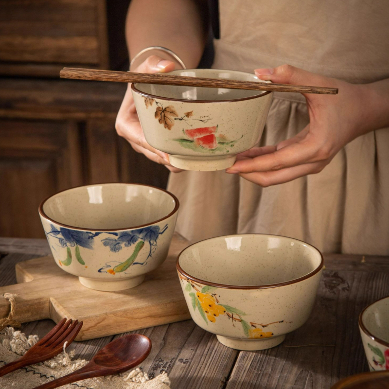 Bowl ceramic pentru orez, cu model floral subglazură, stil pastoral, potrivit pentru microunde