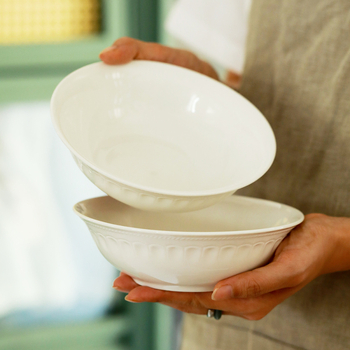 Vas porțelan cu relief, stil retro ușor luxos, potrivit pentru microunde, suprafață cu culoare sub glazură