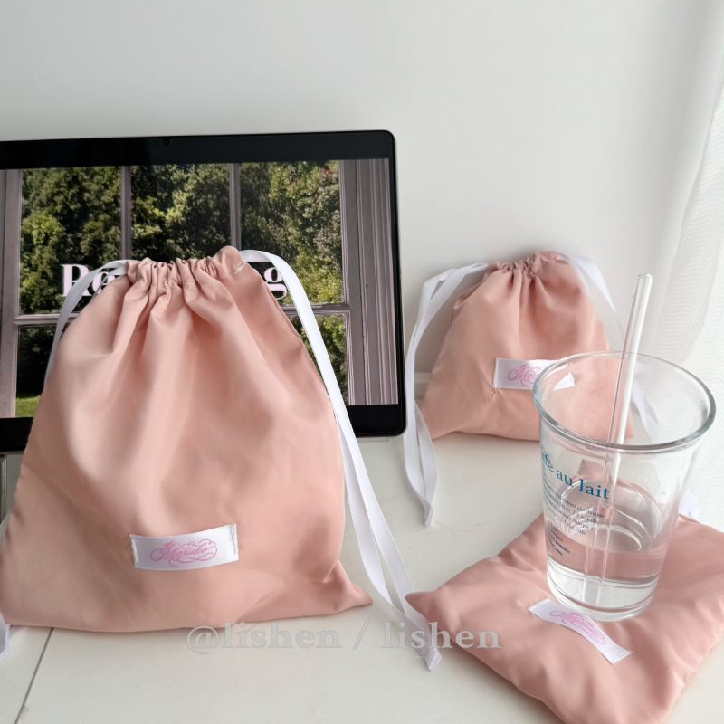 Найлонова торбичка с връзка – кубична, преносим органайзер за козметика