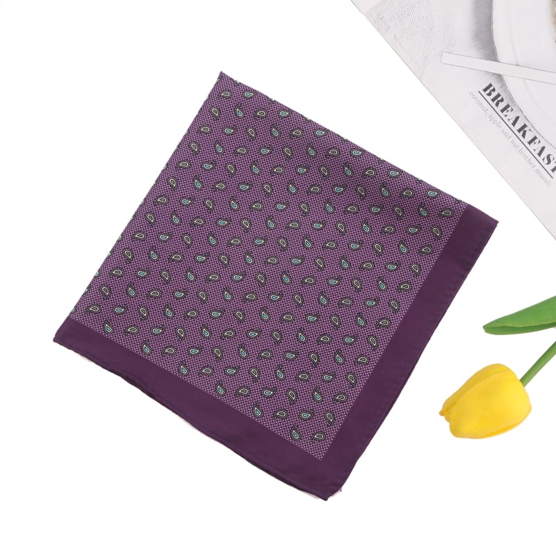 Kišeninis rankšluostis su kešu gėlių raštu, poliesterio siūlai, laisvas stilius, atspaudas