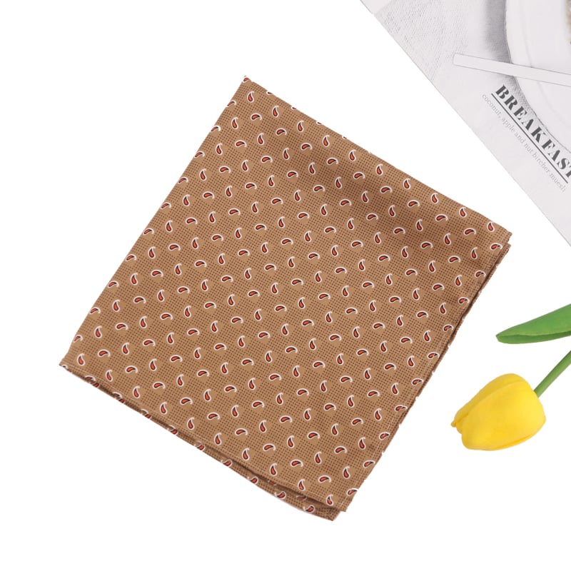 Kišeninis rankšluostis su kešu gėlių raštu, poliesterio siūlai, laisvas stilius, atspaudas