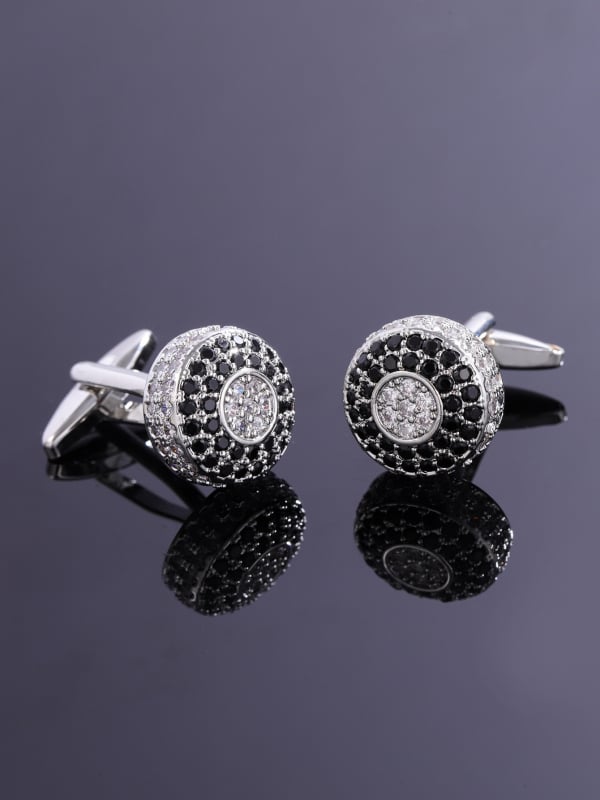 Férfi mandzsettagombok - kör alakú geometriai forma, fehér kristályokkal, réz test, elektroplattált felület, koreai stílus, uniszex