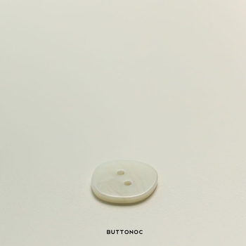 Butoni din rășină, în formă de floare de prune, cu patru găuri și două găuri, pentru cămăși, sacouri, costume și cardiganuri tricotate pentru femei