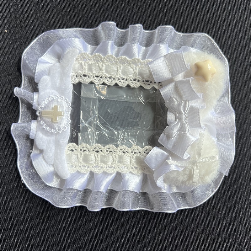 Čipkasta futrola za kartice, moderni minimalistički stil