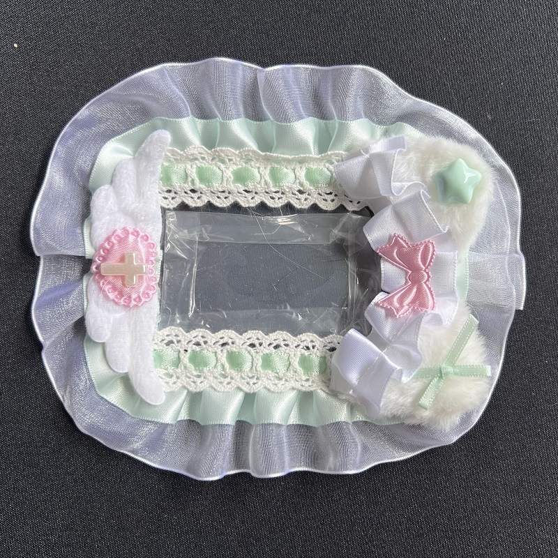 Čipkasta futrola za kartice, moderni minimalistički stil