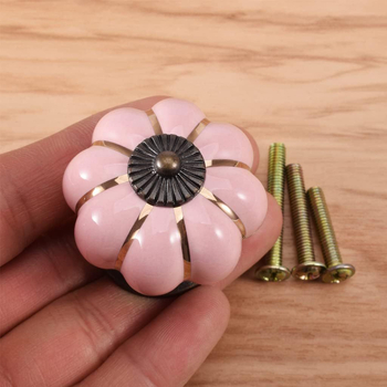 Drška za ormar i ladicu, oblik tikve, model Pumpkin handle, moderan minimalistički stil, namještaj