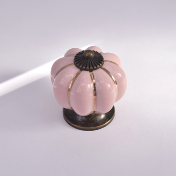 Drška za ormar i ladicu, oblik tikve, model Pumpkin handle, moderan minimalistički stil, namještaj