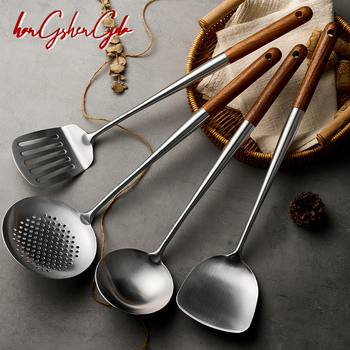 Set spatule i žlice od 316L nehrđajućeg čelika s drvenom dugom ručkom, moderni minimalistički stil