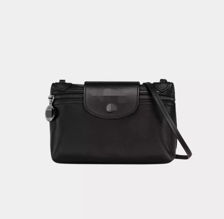 PU kožna crossbody torbica - mala kvadratna kutija, gradski minimalistički stil, vodoravni kvadratni oblik, zatvaranje poklopcem